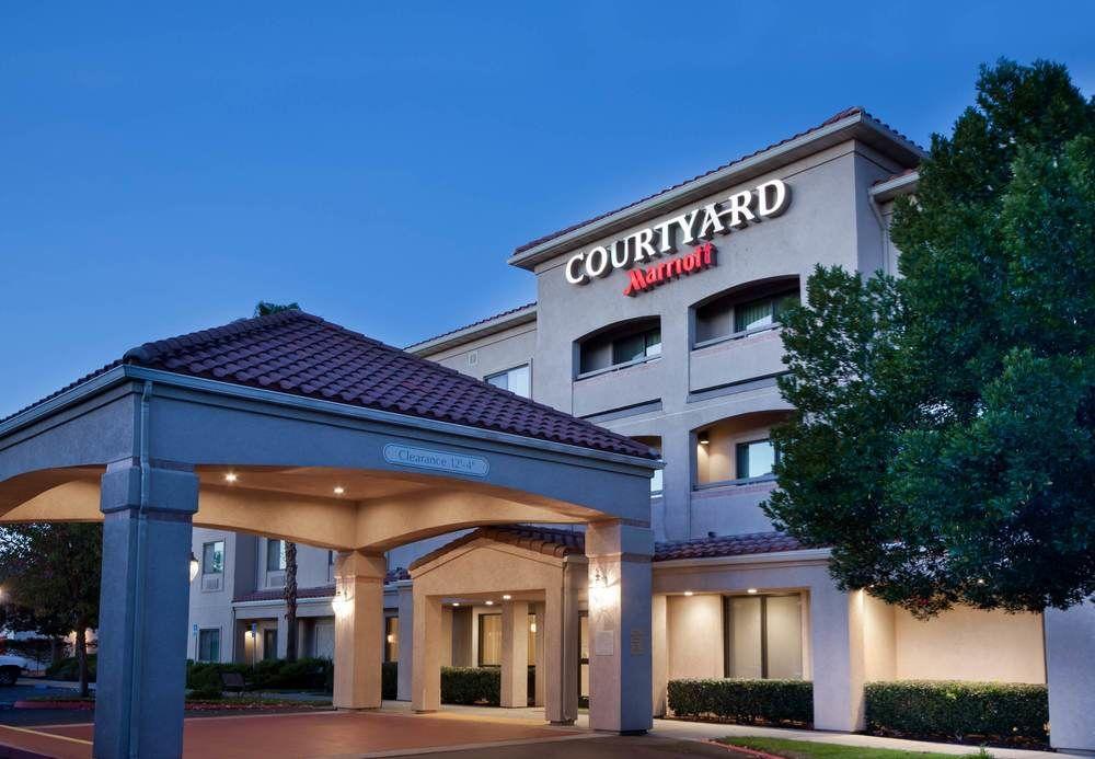 Courtyard By Marriott Palmdale Ξενοδοχείο Εξωτερικό φωτογραφία
