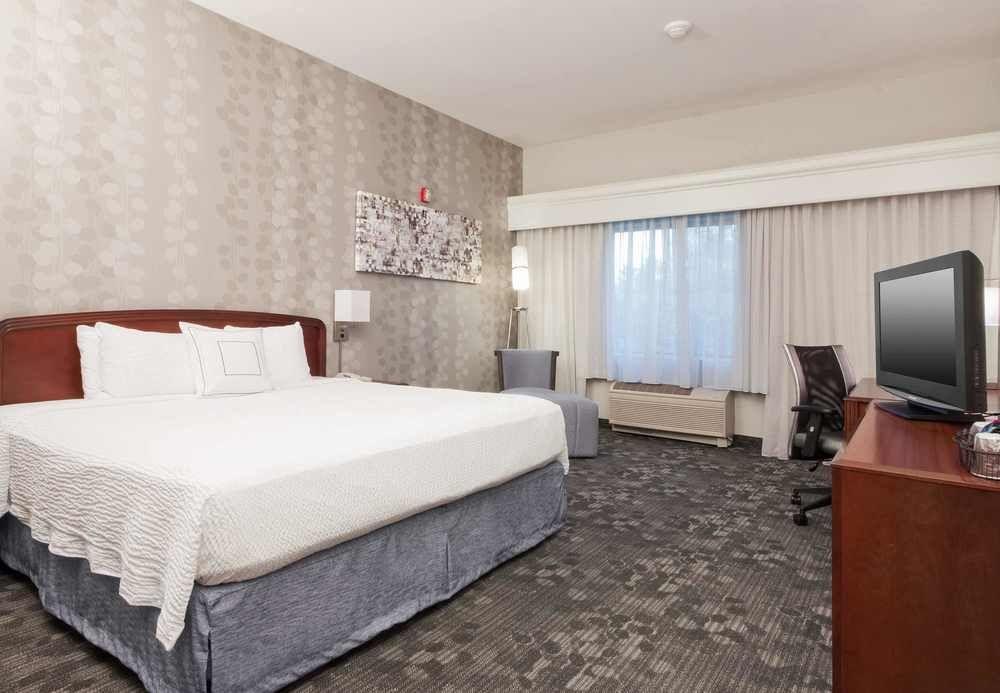Courtyard By Marriott Palmdale Ξενοδοχείο Εξωτερικό φωτογραφία