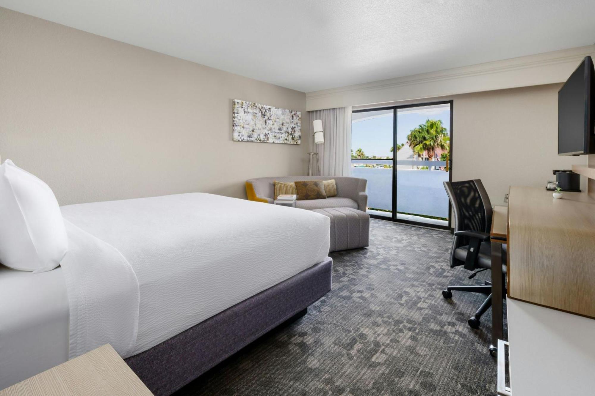 Courtyard By Marriott Palmdale Ξενοδοχείο Εξωτερικό φωτογραφία