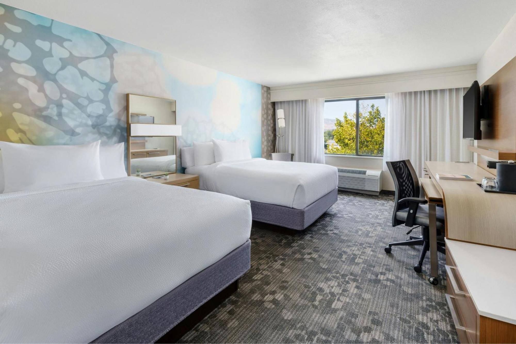 Courtyard By Marriott Palmdale Ξενοδοχείο Εξωτερικό φωτογραφία